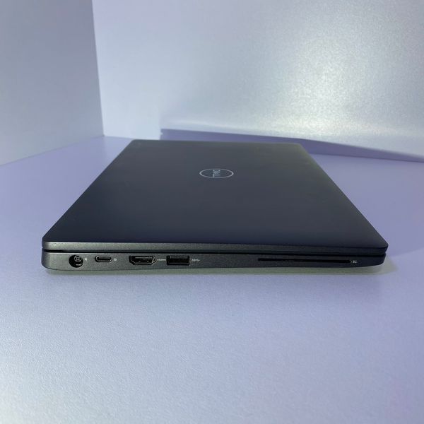 Ноутбук Dell Latitude 5300 13.3"  IPS / Intel Core i5-8265U 8GB DDR4  256 GB SSD 5300 фото