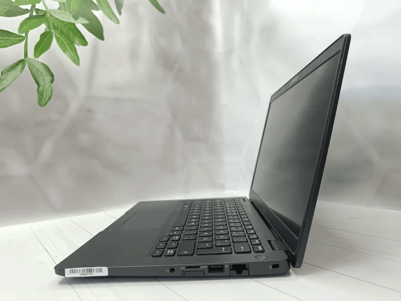 Dell Latitude 5300 б/в 1527 фото