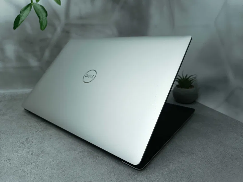 Ноутбук Dell Precision 5540 б/в 5540  фото