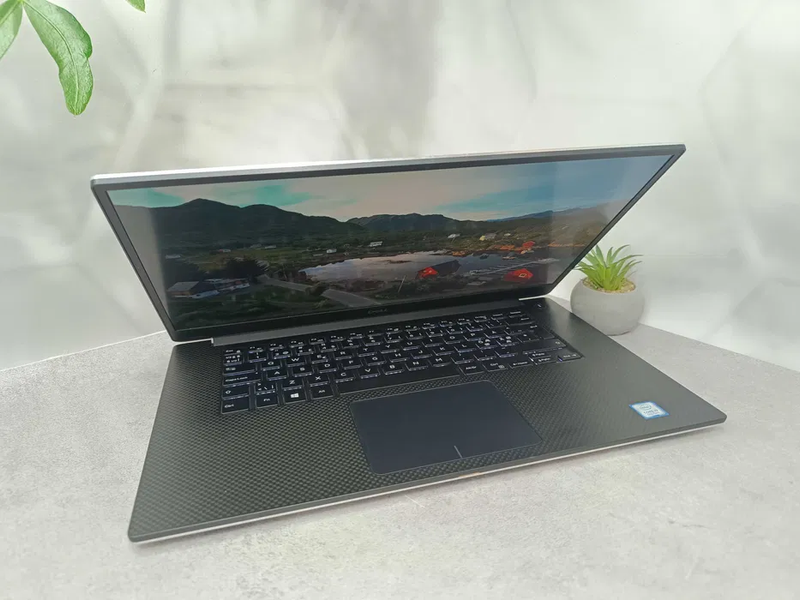 Ноутбук Dell Precision 5540 б/в 5540  фото