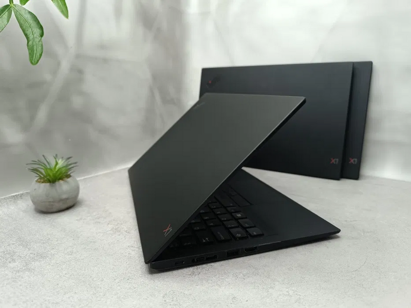Ноутбук Lenovo ThinkPad X1 Carbon G6 б/в L TP X1 g6 фото