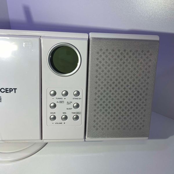 Стереосистема ONECONCEPT MG3-V12 - WH CD / MP3 USB / SD V329 фото